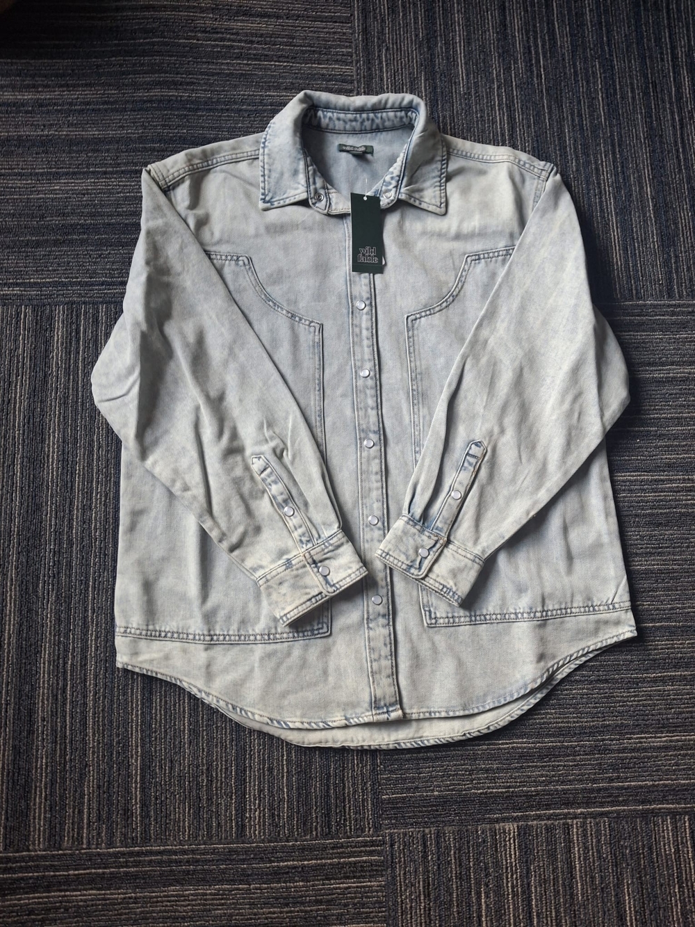 Wild Fable Women's Gray Denim Shirt Jacket NWT